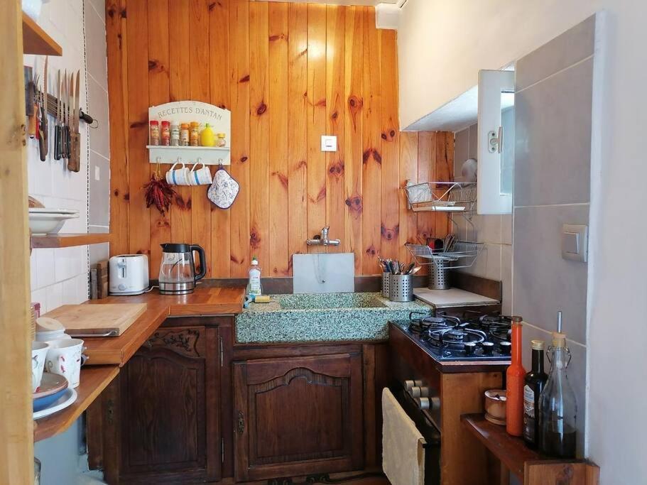 Maison De Village Dans Le Centre Du Vieux Quartier Марсейан Экстерьер фото